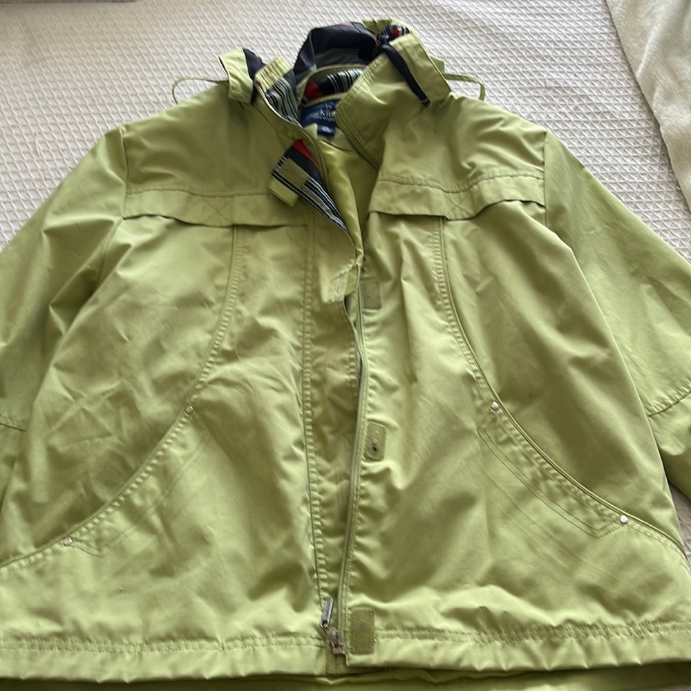 Mackintosh New England green coat